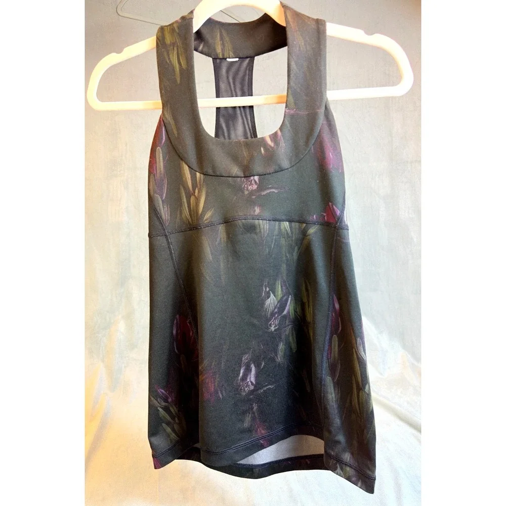 Lululemon Scoop Neck Tank Midnight Iris Black Floral Workout Top Racerback 4 - Picture 2 of 11